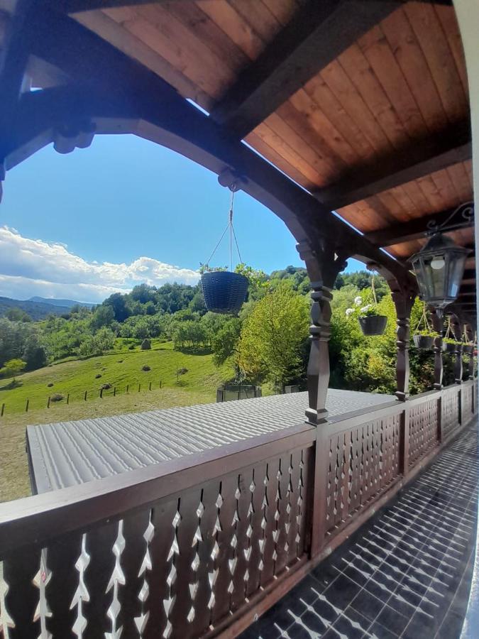 Mosia Dar In Rai Berbesti Exterior foto